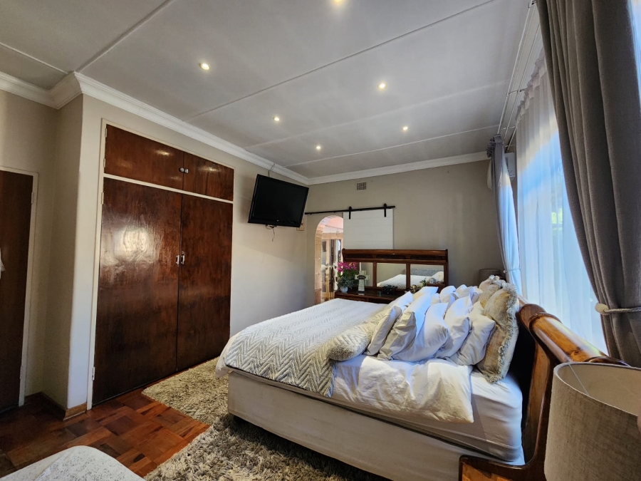 5 Bedroom Property for Sale in Capital Park Gauteng