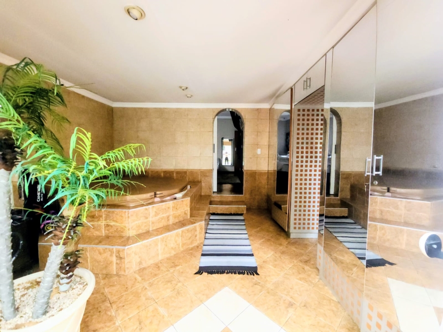 5 Bedroom Property for Sale in Capital Park Gauteng