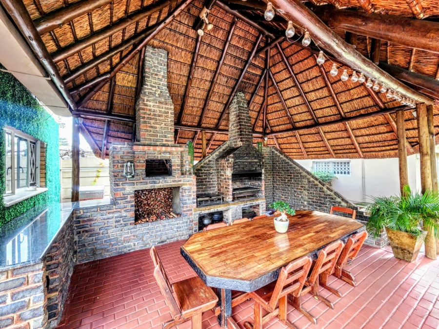 5 Bedroom Property for Sale in Capital Park Gauteng