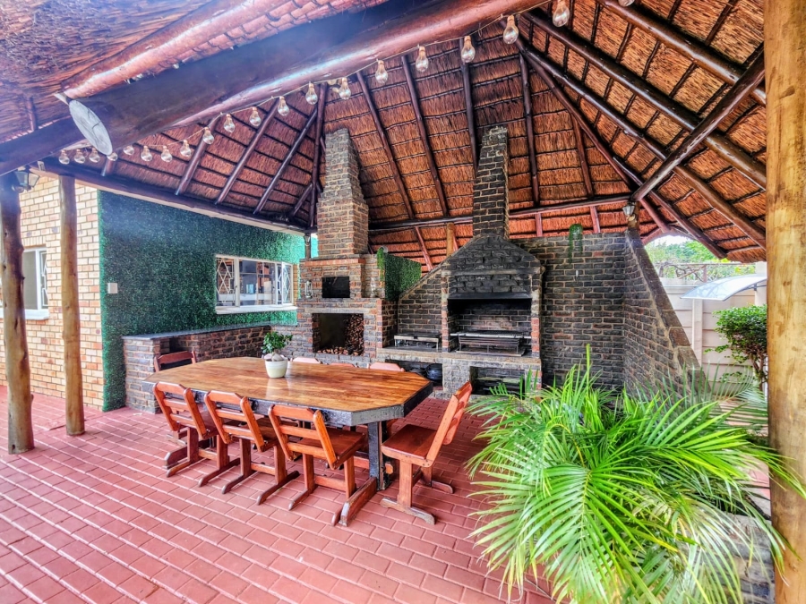 5 Bedroom Property for Sale in Capital Park Gauteng