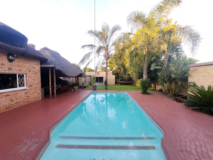 5 Bedroom Property for Sale in Capital Park Gauteng