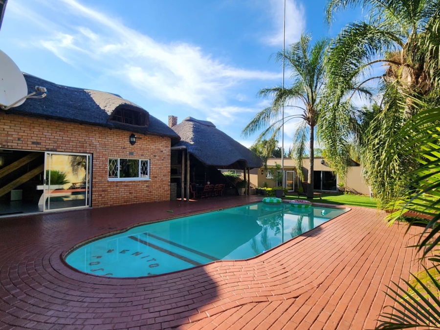 5 Bedroom Property for Sale in Capital Park Gauteng