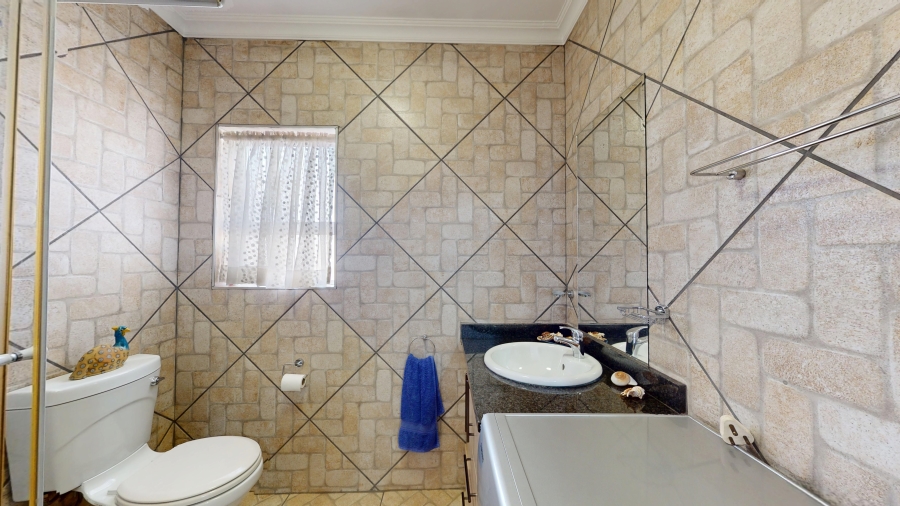 2 Bedroom Property for Sale in Benoni North Gauteng