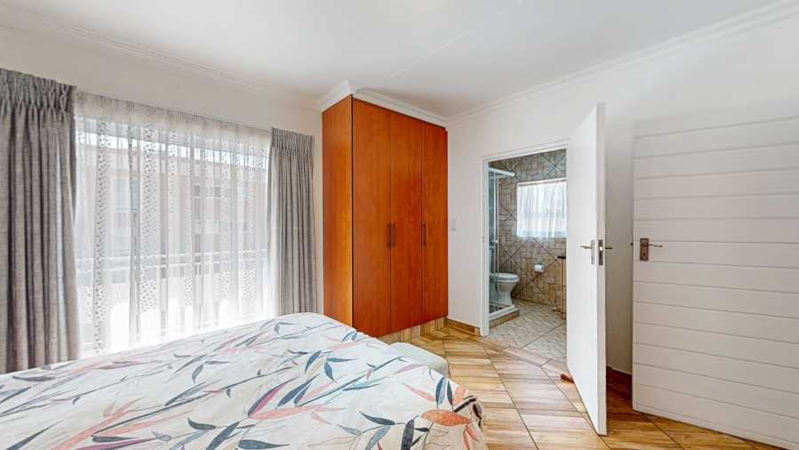 2 Bedroom Property for Sale in Benoni North Gauteng