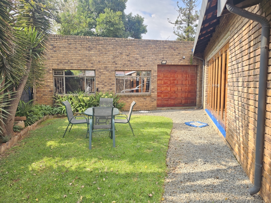 3 Bedroom Property for Sale in Dersley Gauteng