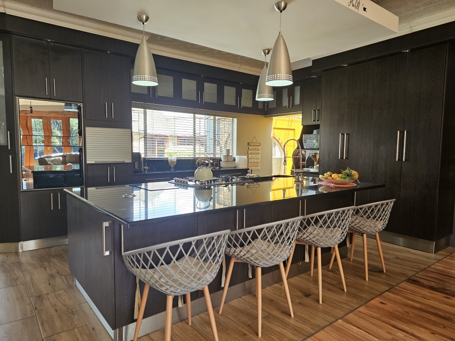 3 Bedroom Property for Sale in Dersley Gauteng