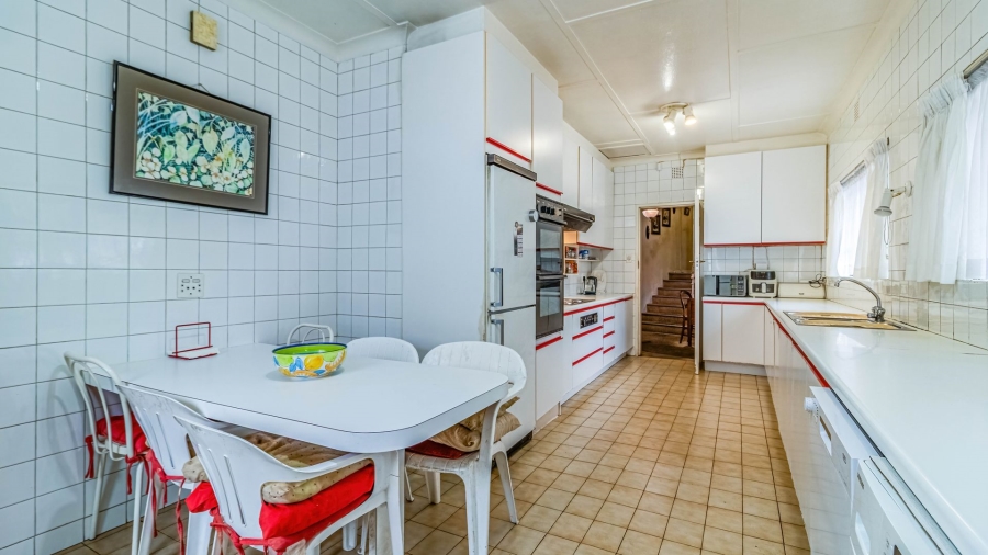 3 Bedroom Property for Sale in Cyrildene Gauteng