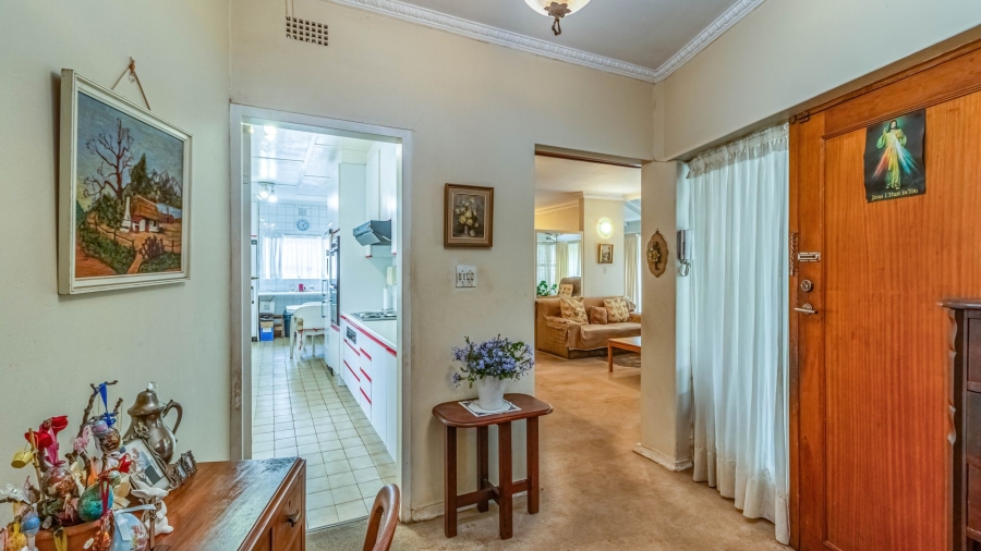 3 Bedroom Property for Sale in Cyrildene Gauteng