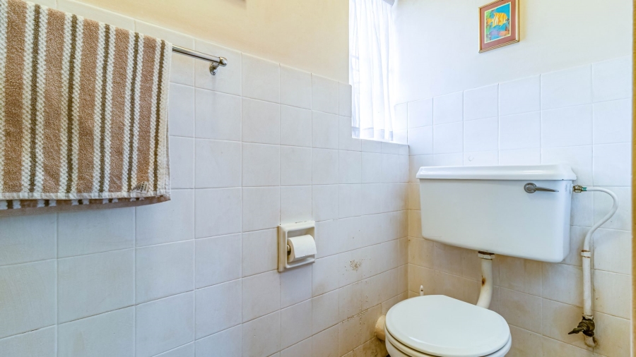 3 Bedroom Property for Sale in Cyrildene Gauteng