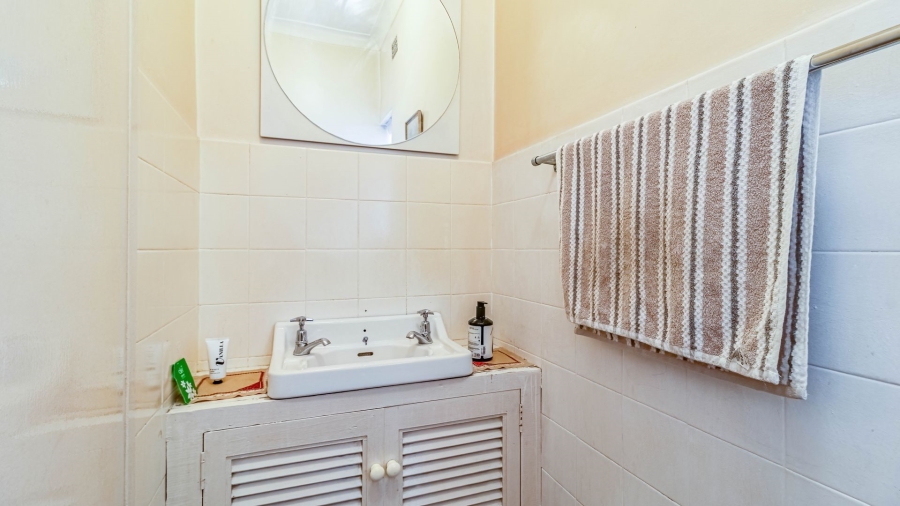 3 Bedroom Property for Sale in Cyrildene Gauteng