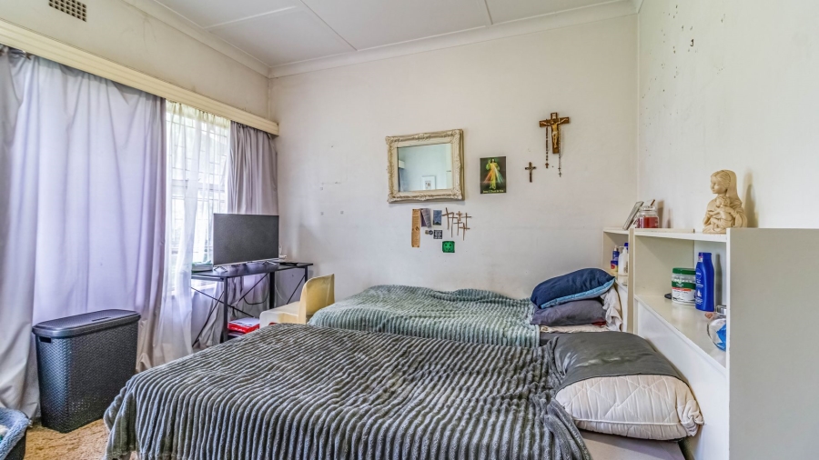 3 Bedroom Property for Sale in Cyrildene Gauteng