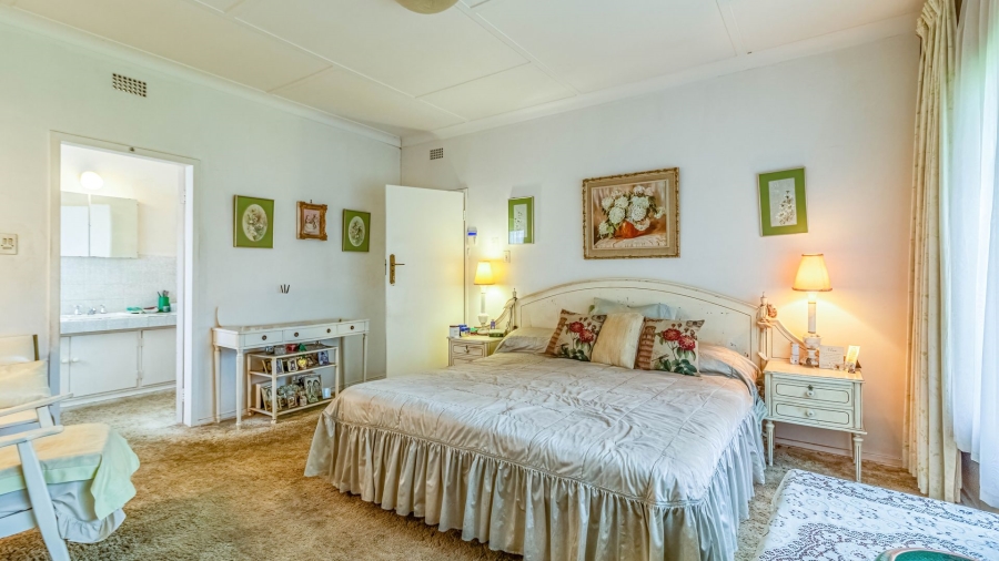 3 Bedroom Property for Sale in Cyrildene Gauteng