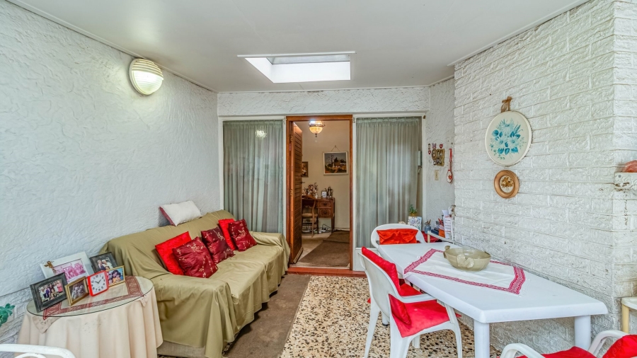 3 Bedroom Property for Sale in Cyrildene Gauteng