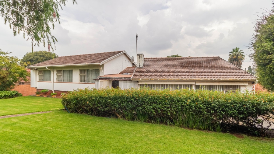 3 Bedroom Property for Sale in Cyrildene Gauteng