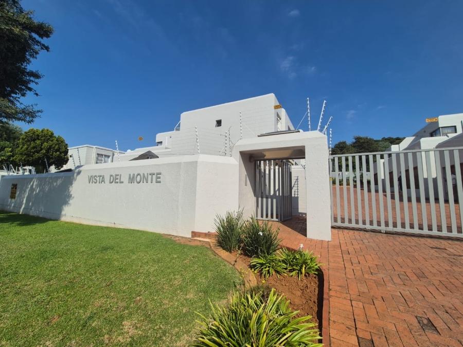 3 Bedroom Property for Sale in Glenvista Gauteng