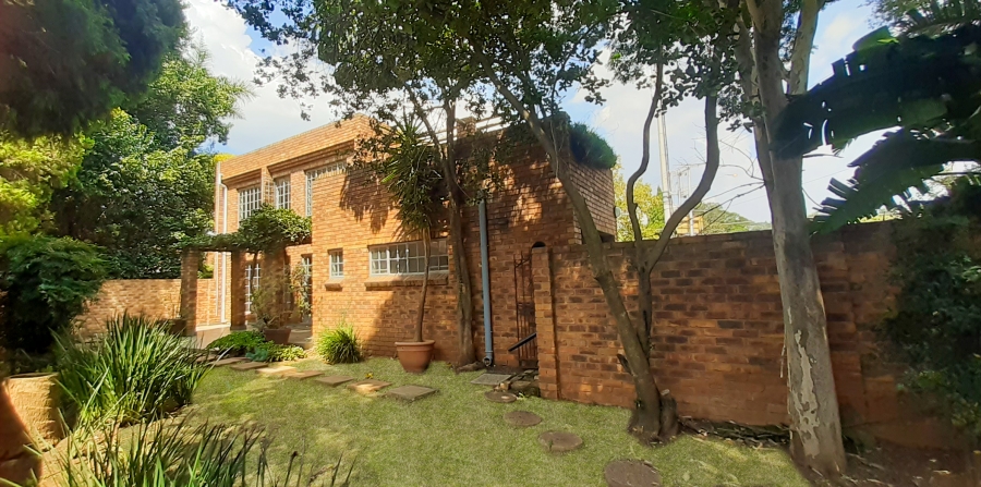 To Let 3 Bedroom Property for Rent in Brooklyn Gauteng