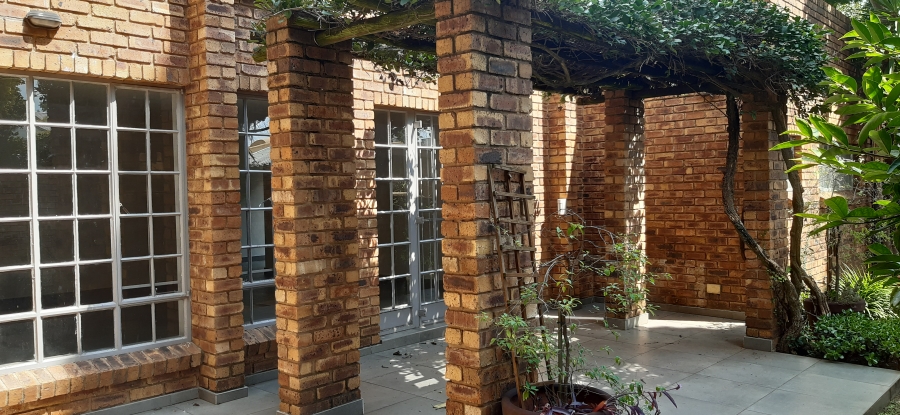 To Let 3 Bedroom Property for Rent in Brooklyn Gauteng
