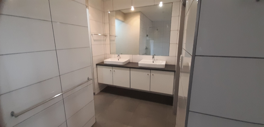 To Let 3 Bedroom Property for Rent in Brooklyn Gauteng