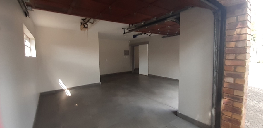 To Let 3 Bedroom Property for Rent in Brooklyn Gauteng