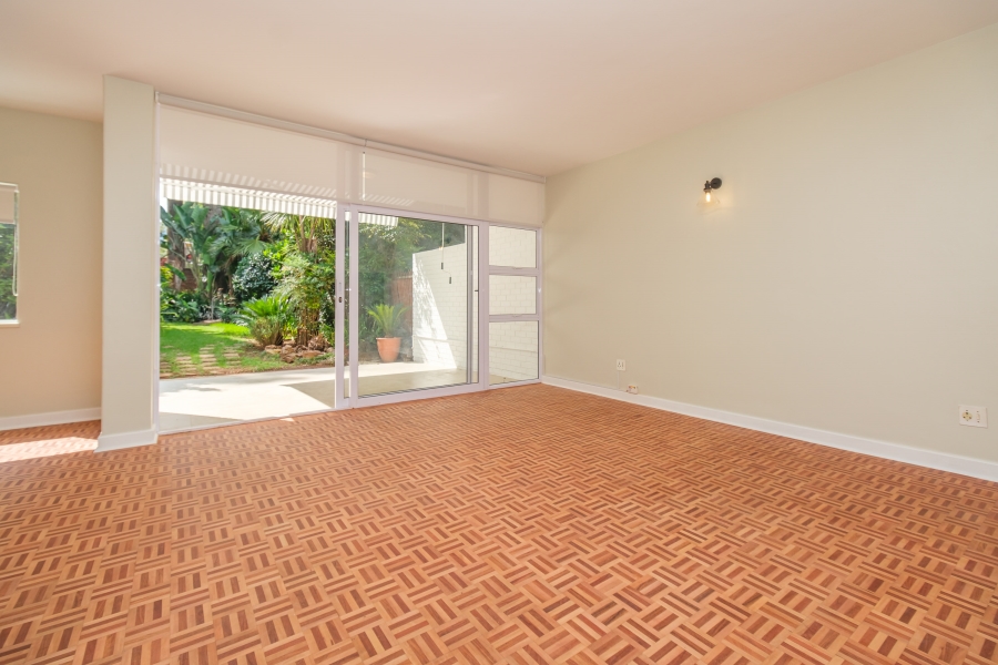 To Let 2 Bedroom Property for Rent in Sandown Gauteng