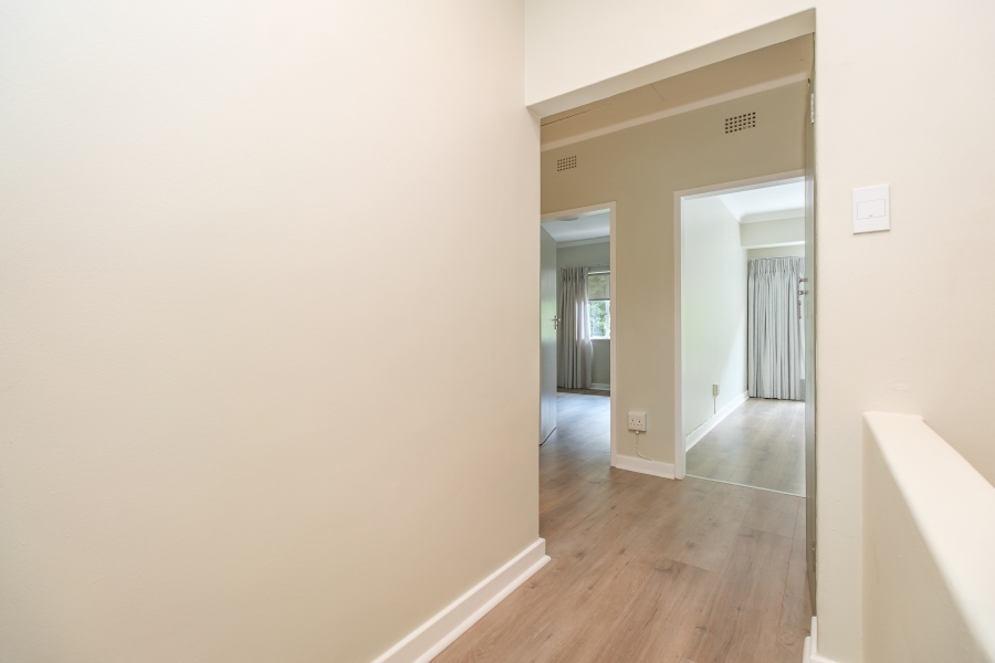 To Let 2 Bedroom Property for Rent in Sandown Gauteng