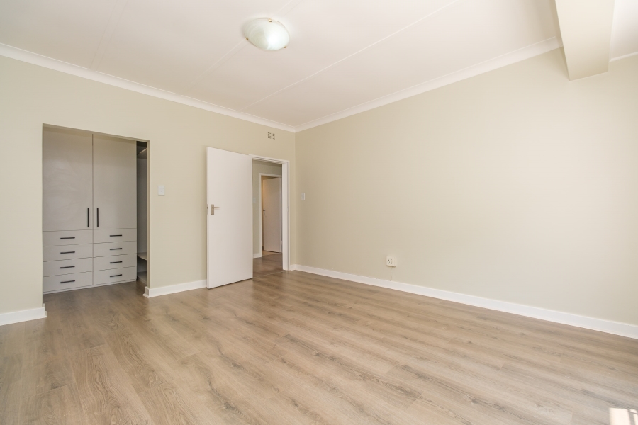 To Let 2 Bedroom Property for Rent in Sandown Gauteng