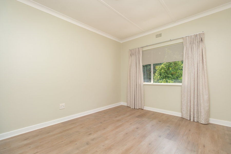 To Let 2 Bedroom Property for Rent in Sandown Gauteng