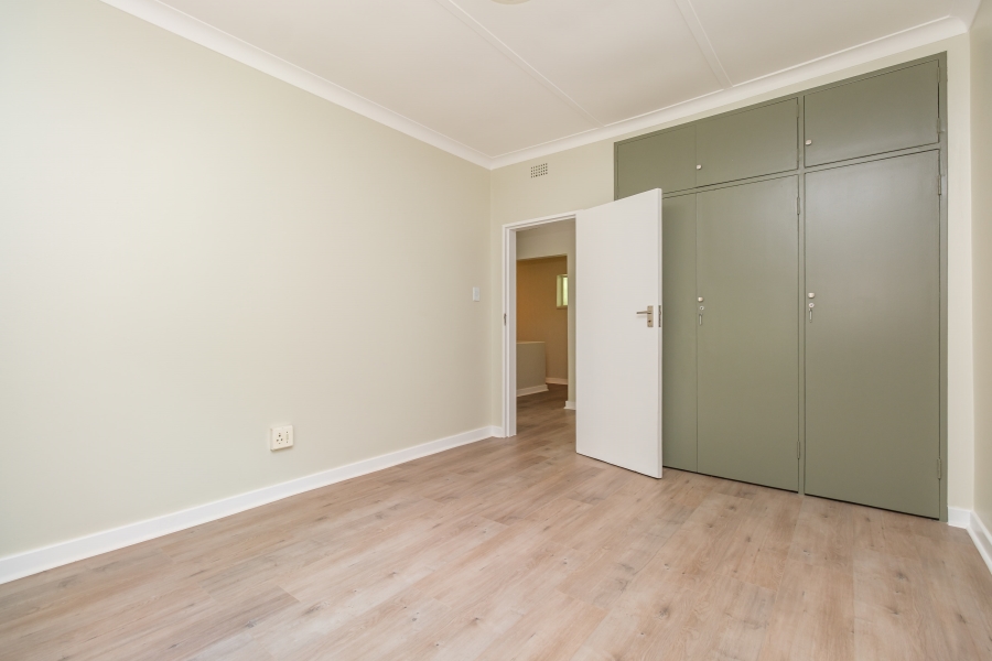 To Let 2 Bedroom Property for Rent in Sandown Gauteng