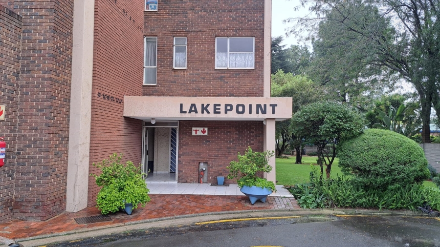 2 Bedroom Property for Sale in Denlee Gauteng