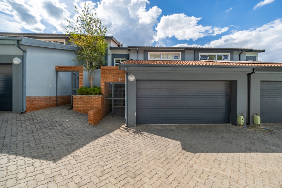 3 Bedroom Property for Sale in Edenburg Gauteng