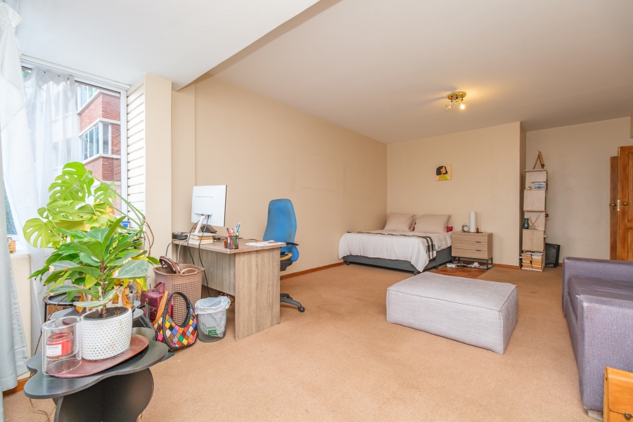 To Let 3 Bedroom Property for Rent in Illovo Gauteng