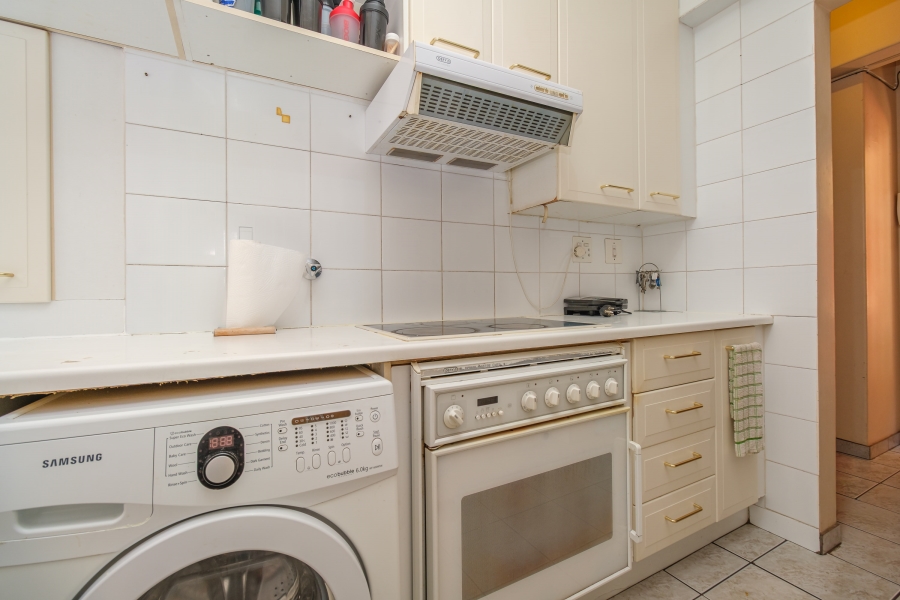 To Let 3 Bedroom Property for Rent in Illovo Gauteng