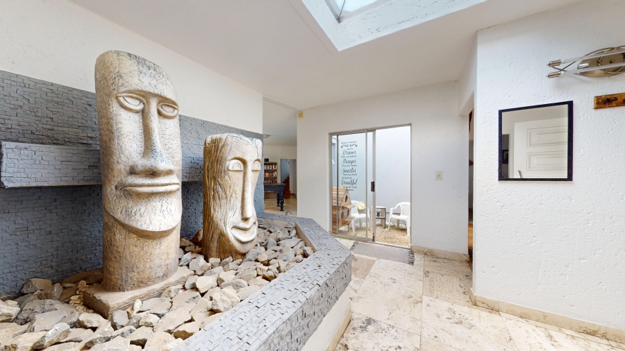 5 Bedroom Property for Sale in Sunward Park Gauteng