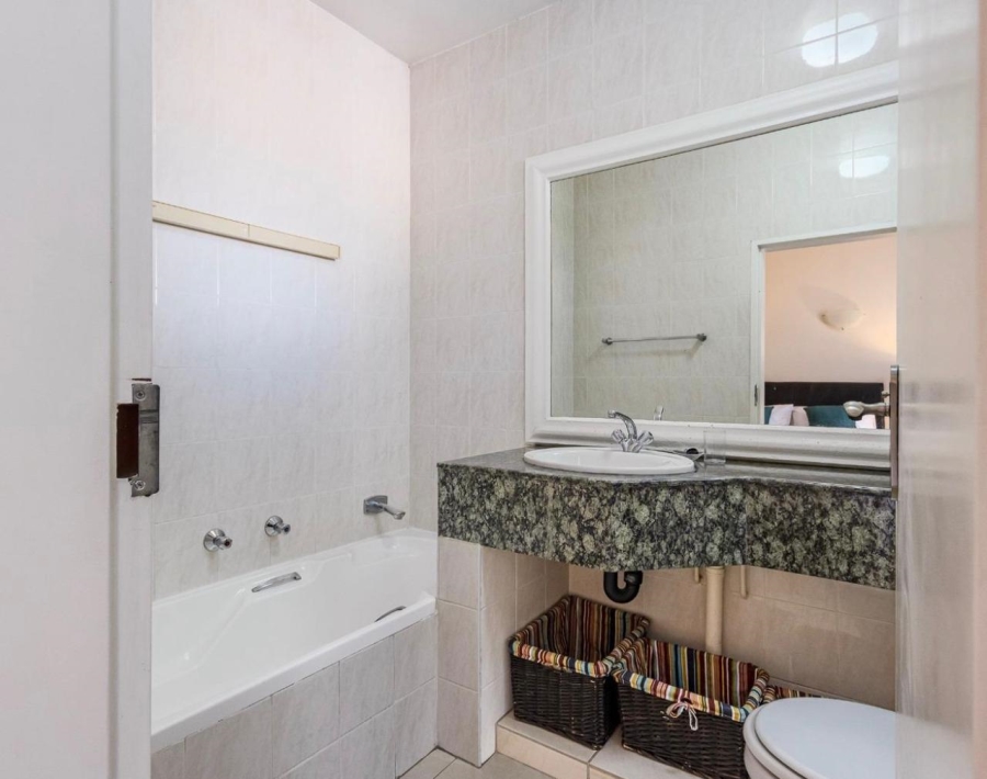 To Let 0 Bedroom Property for Rent in Illovo Gauteng