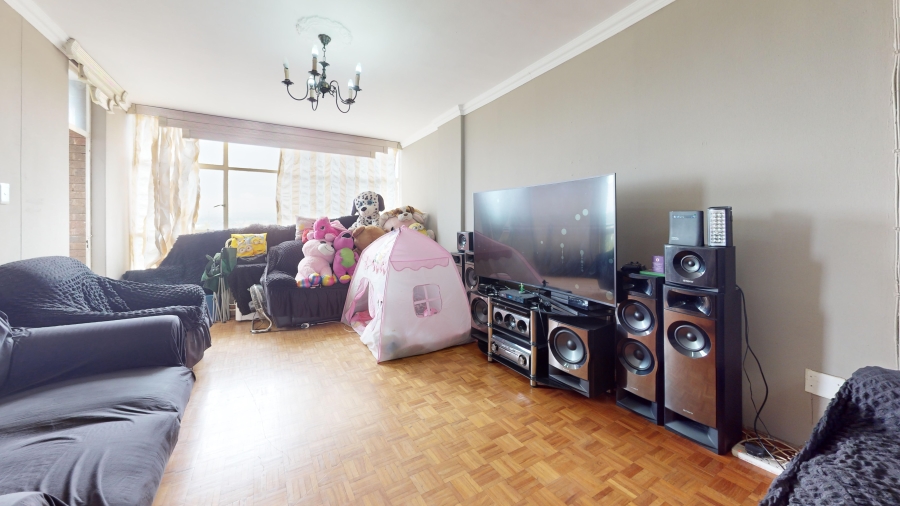 1 Bedroom Property for Sale in Denlee Gauteng