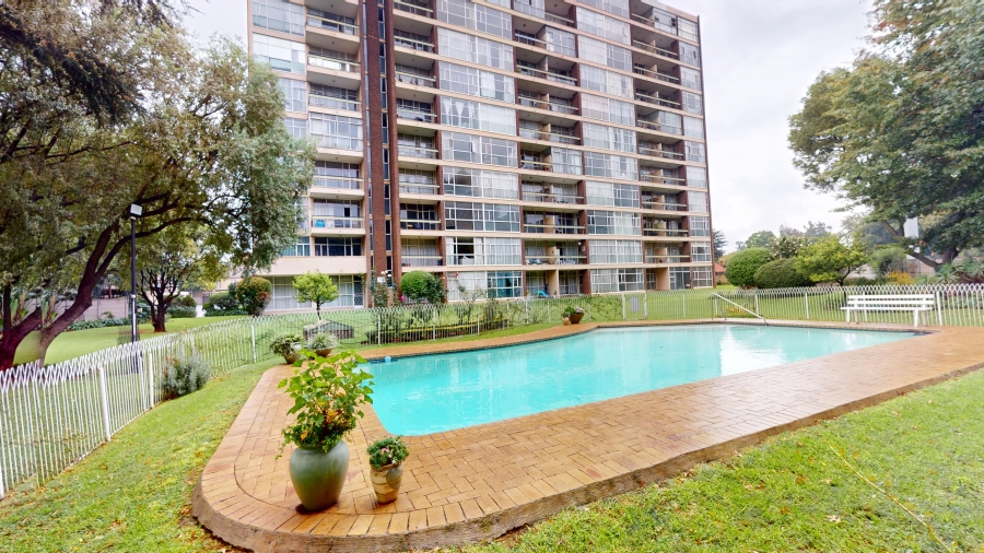 1 Bedroom Property for Sale in Denlee Gauteng
