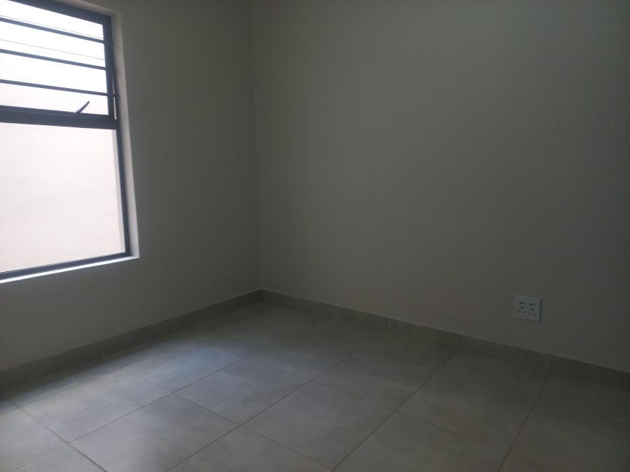 3 Bedroom Property for Sale in Raslouw Gauteng