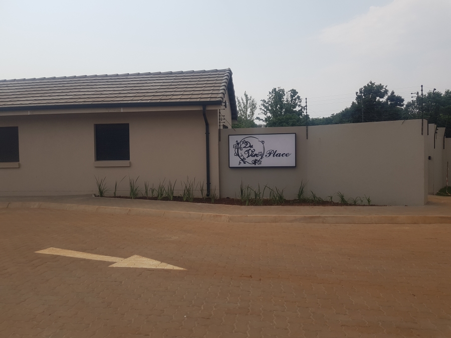 3 Bedroom Property for Sale in Raslouw Gauteng
