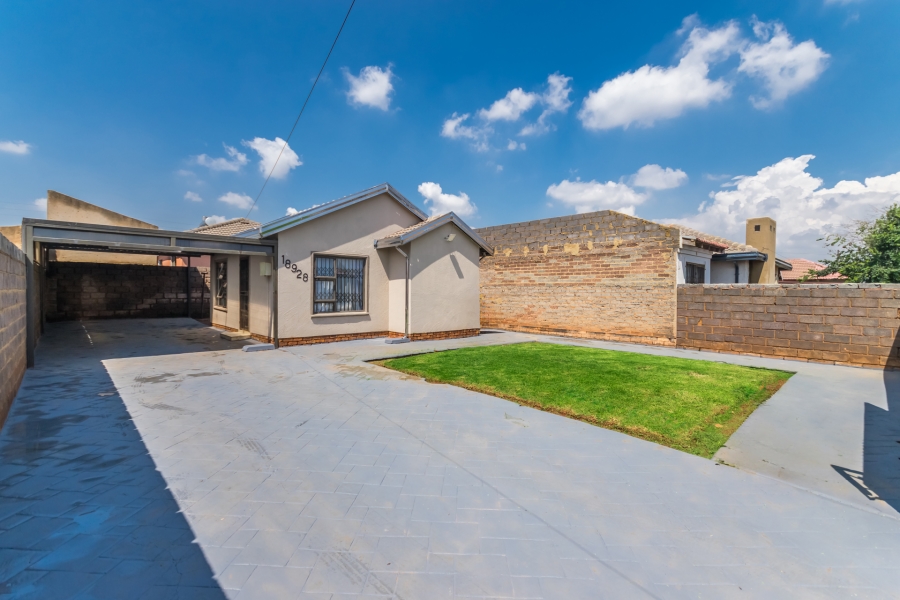 2 Bedroom Property for Sale in Braamfontein Gauteng