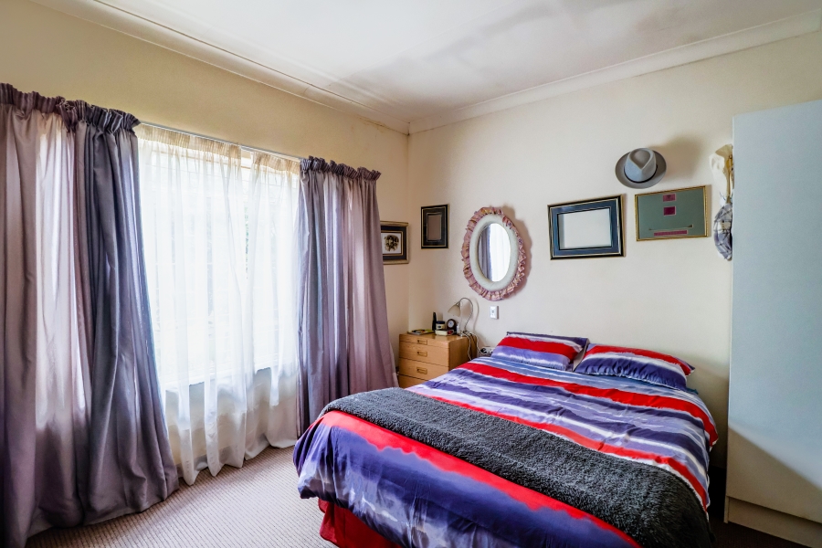 To Let commercial Property for Rent in Doornkloof Gauteng