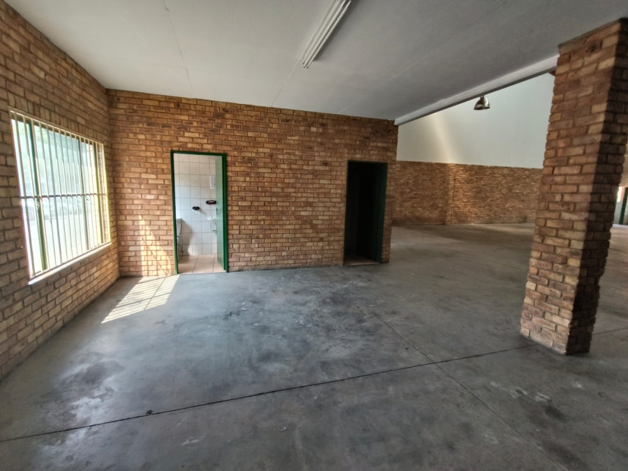 To Let commercial Property for Rent in Hennopspark Gauteng