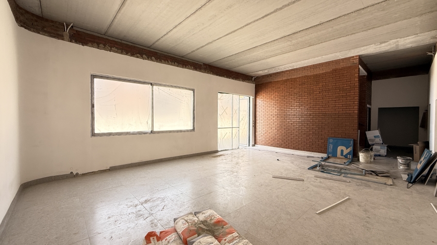 To Let commercial Property for Rent in Samrand Business Park Gauteng