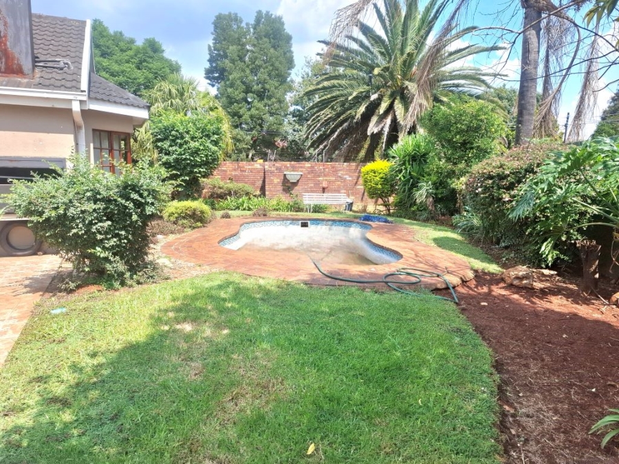 4 Bedroom Property for Sale in Westonaria Gauteng