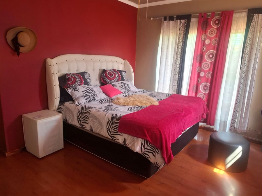 4 Bedroom Property for Sale in Westonaria Gauteng