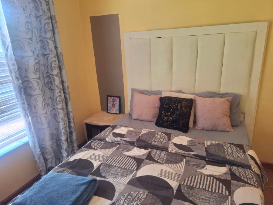 4 Bedroom Property for Sale in Westonaria Gauteng