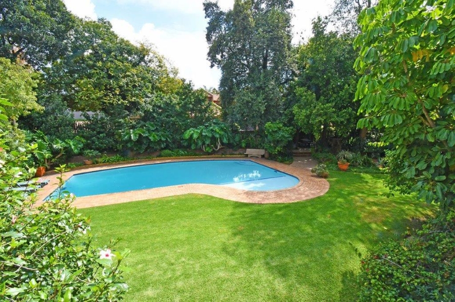 2 Bedroom Property for Sale in Illovo Gauteng