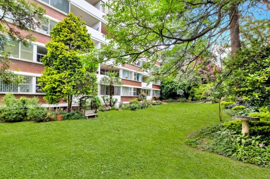 2 Bedroom Property for Sale in Illovo Gauteng