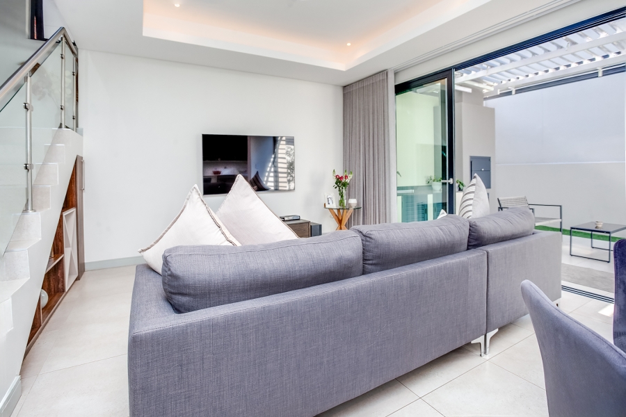 To Let 3 Bedroom Property for Rent in Bryanston Gauteng