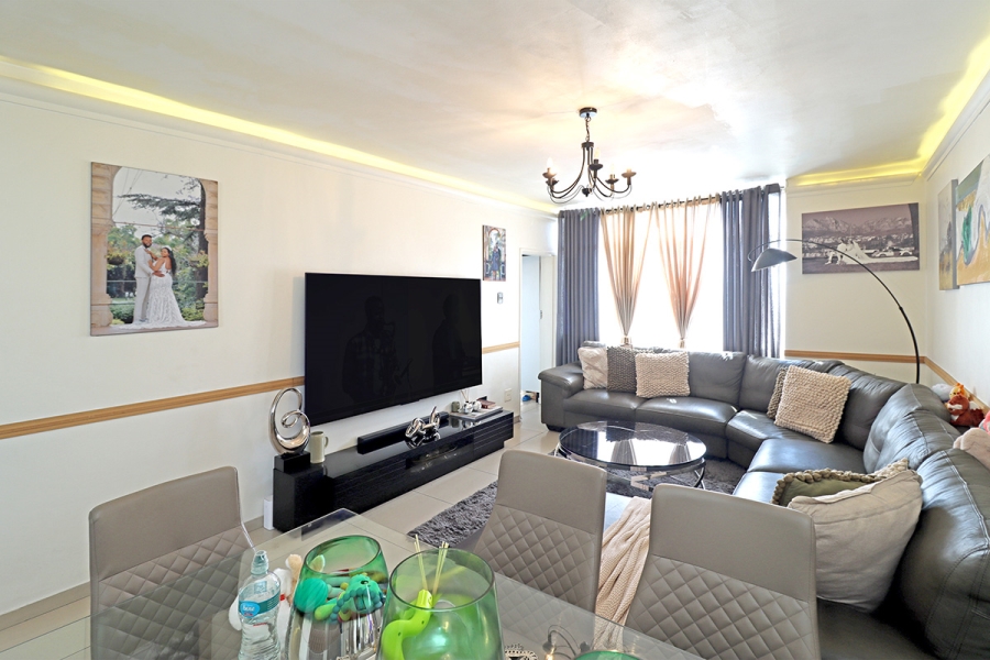 2 Bedroom Property for Sale in Bedford Gardens Gauteng