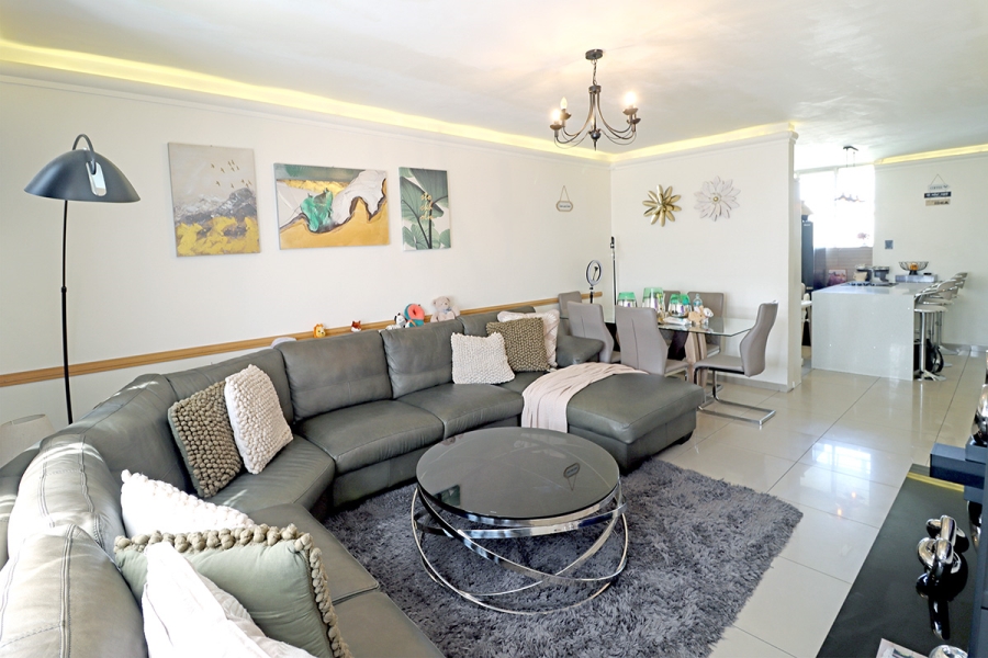 2 Bedroom Property for Sale in Bedford Gardens Gauteng